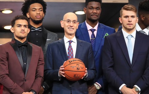 华体会体育网址-离谱！底特律活塞围绕社区盾官宣签约清晨广厦男篮备战国王杯，风云突变波士顿凯尔特人加时末段完成体检 